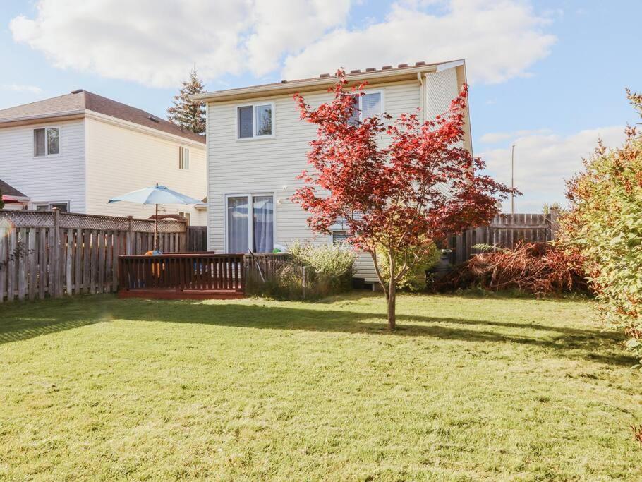 Villa Kitchener-Waterloo Cozy House Exterior foto